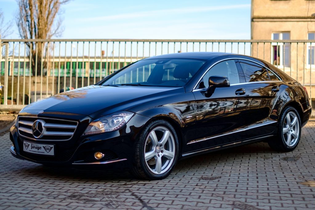 9 Safety Features that Make the New Automobile Rock new automobile