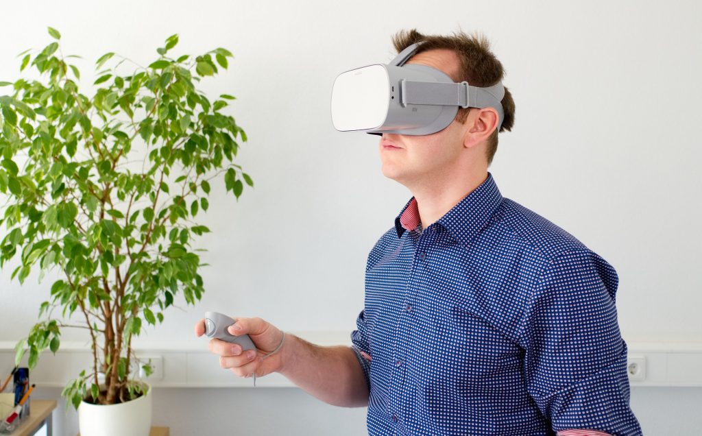 Virtual Reality Software for Public Speaking virtual reality
